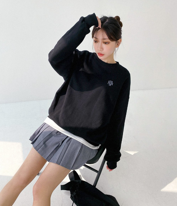 現貨．MUAHMUAH SWEATER - MUT22918